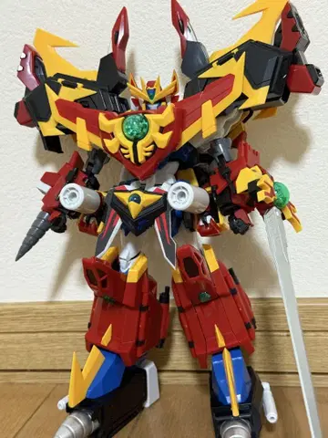 MODEROID 얼티미트 그라비온 세트