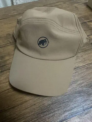 MAMMUT UV50+ CAP 베이지 마무트 선 피크 캡