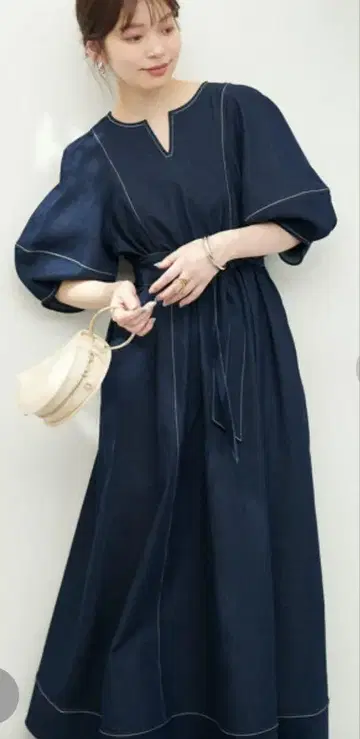자연스러운 쿠튀르 원피스
