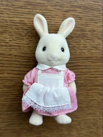 에포크사 실바니아 패밀리 밀크 토끼의 언니