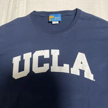 UCLA 티셔츠
