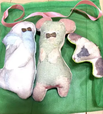 아차츄무 인형 브로치 세트