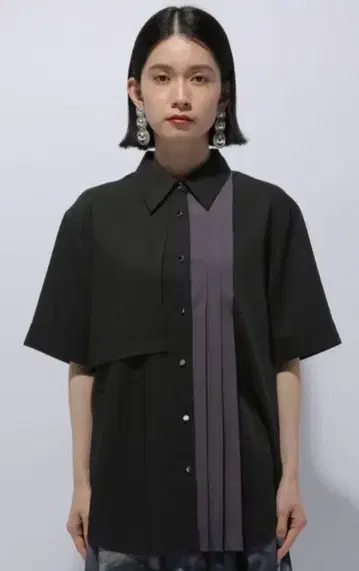 미품 HARE 파트 플리츠 셔츠 검정 HARE 모드 스타일