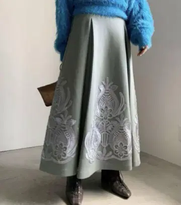 Ameri VINTAG RIBBON EMBROIDERY SKIRT M