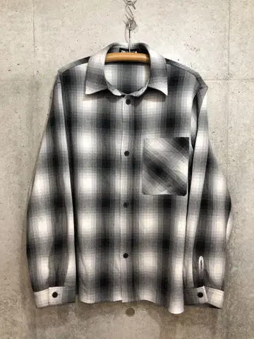 ZARA 자라 옴브레 섀도우 체크 셔츠 화이트 x 블랙 레이온 혼방