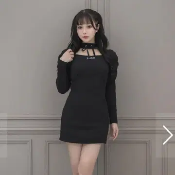 pium 초커 와플 컷 원피스