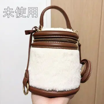 자라 ZARA 페이크 퍼 숄더 핸드백 2way 버킷형
