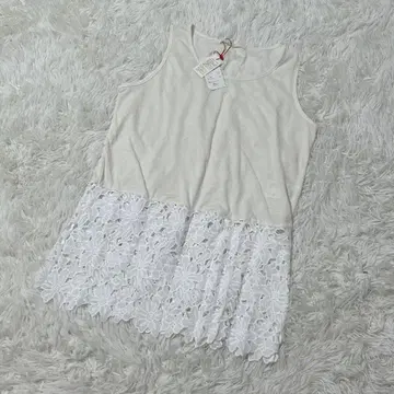 [ c5587 ] 새상품 SWICH 탱크탑 아이보리 레이스
