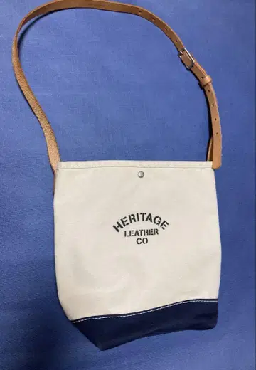 HERITAGE LEATHER CO 토트백 베이지/네이비