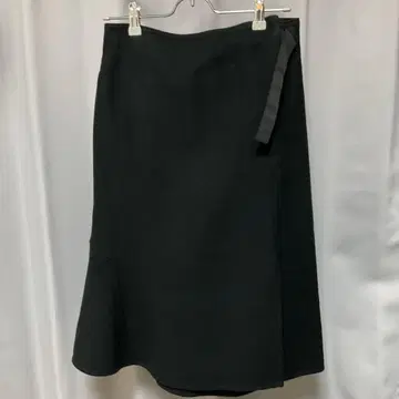 유니클로 플러스 J 더블 페이스 스커트 블랙