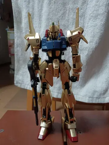 건프라 MG 완성품 백식