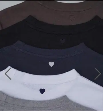 Love T-shirt