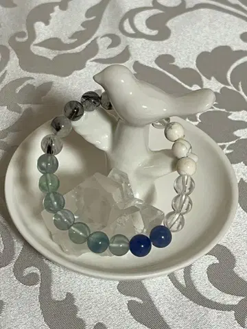 이토 미카 수트 파워스톤 브레이슬릿