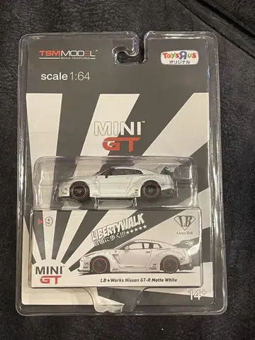 MINI GT LB Works Nissan GT-R Matte White
