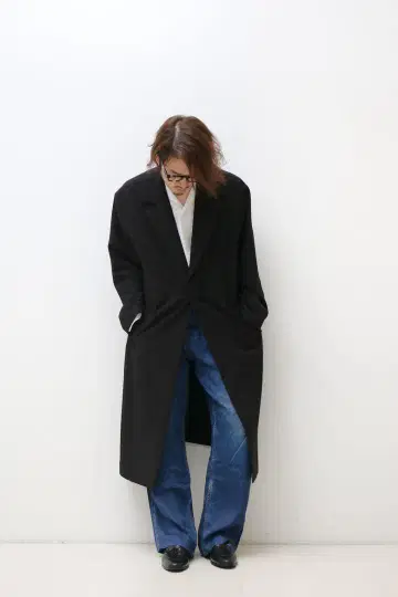 MB 로우 라인 코트 블랙