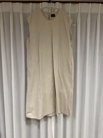 오로네 원피스