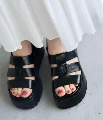 타쿠보 카린 르타론 샌들