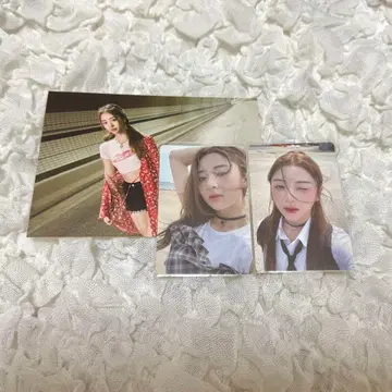 LE SSERAFIM 윤진 ANTIFRAGILE 트레이딩 카드 포스카