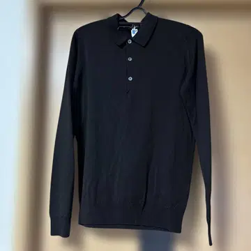 JOHN SMEDLEY 얇은 소재 니트
