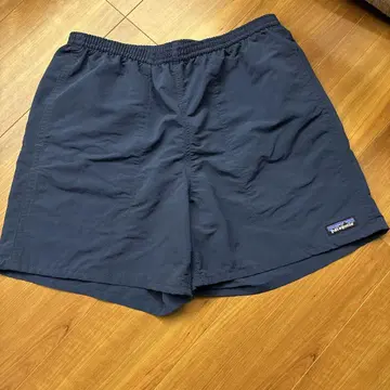 patagonia 네이비 숏팬츠