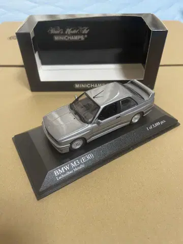 BMW M3 (E30) 1987 실버 1/43 미니카