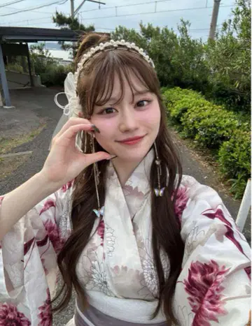 꽃무늬 유카타 오비 세트 흰색 바탕 적자색