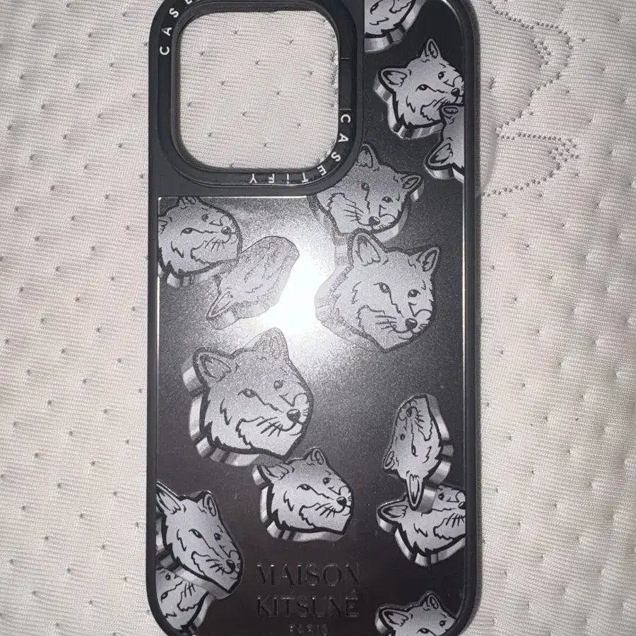 CASSETIFY MAISON KITSUNÉ iPhone15ケース 【公式通販】