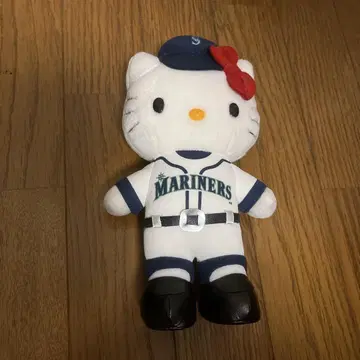 헬로 키티 마리너스 인형