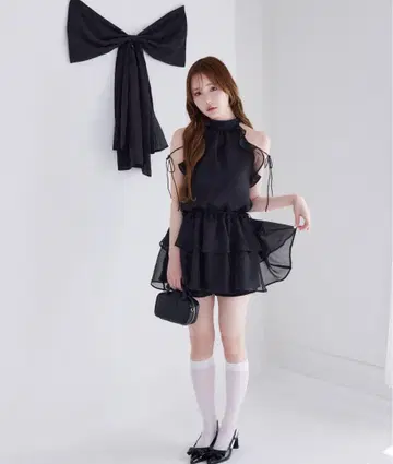 아메리칸 슬리브 백 리본 미니 원피스 블랙