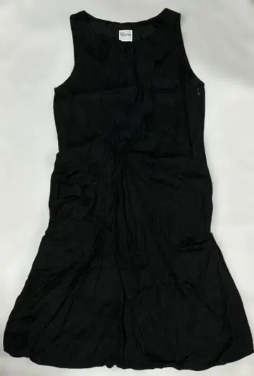 새상품급 레드 발렌티노 슬리브리스 무릎 기장 원피스