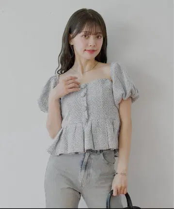 Chico 트위드 오프숄더 페플럼 블라우스
