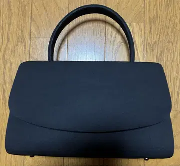 블랙 정장 가방