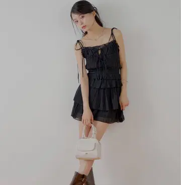 chico 페더 페플럼 블라우스 블랙