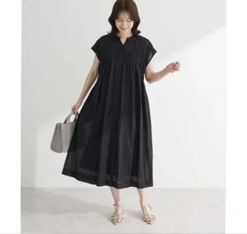 그린 파크 인도 면 셔링 원피스 블랙 롱 원피스