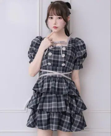 피움 크로스 벨트 반팔 티어드 미니 원피스 네이비