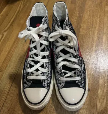 CONVERSE 여성용 스니커즈