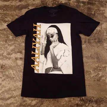 AALIYAH 2000년대 제작 프린트 티셔츠 S 사이즈 블랙 4494