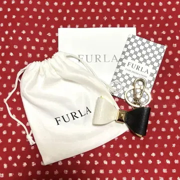FURLA 풀라 리본 키링