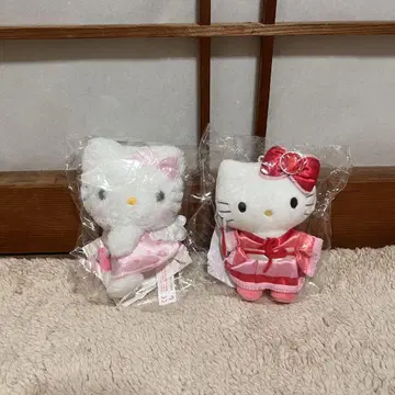 [새상품] 꿈꾸는 엔젤 헬로키티 마스코트 봉제인형 2개
