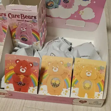 POP MART 케어베어 Colorful Hugs PLAZA