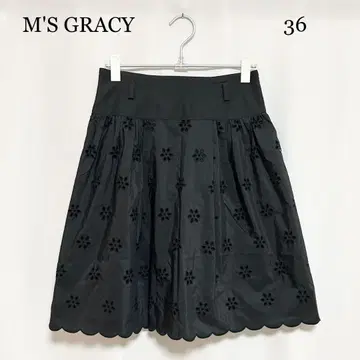 0196 M'S GRACY 무릎 길이 스커트 36 사이즈 꽃무늬