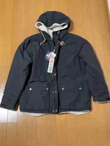 루프 도쿄 마운틴 파커