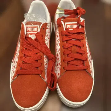 PUMA x HelloKitty 키티 콜라보 스니커즈