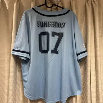 ENHYPEN 유니폼 손훈