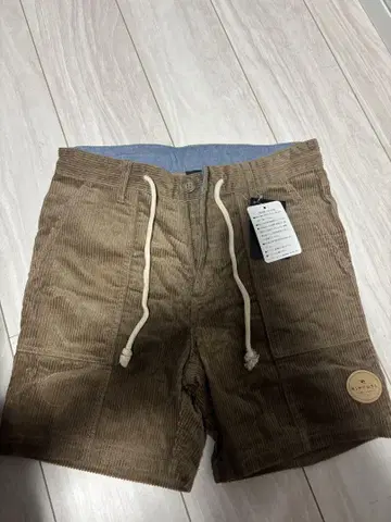 RIP CURL 코듀로이 숏팬츠 M 베이지