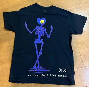 KAWS x Cactus Plant Flea Market 티셔츠 L