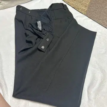 유나이티드 애로우즈 블랙 팬츠