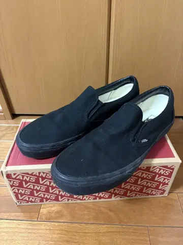VANS 클래식 슬립온