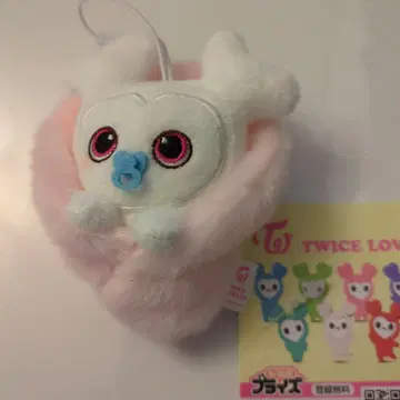 트와이스 러블리스 인형 크레인 게임