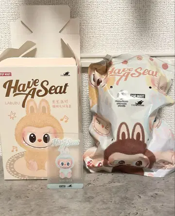 정품 Have A Seat LABUBU 인형